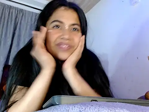 brihanna lena online show from October 17, 2025, 8:17 am