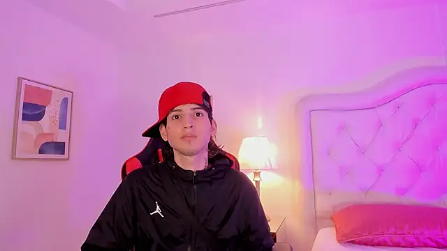 sett and gwen online show from March 21, 2025, 3:55 am