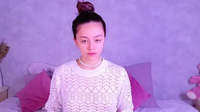 STELLA RICH online show from November 16, 2025, 10:53 am