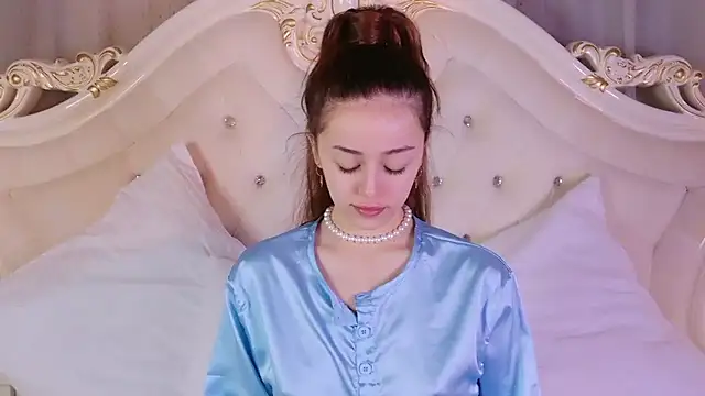 STELLA RICH online show from January 13, 2026, 11:25 am