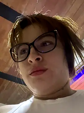 Liah ferrer online show from October 2, 2025, 11:46 am