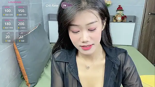 Bella-LL online show from December 17, 2024, 7:15 pm