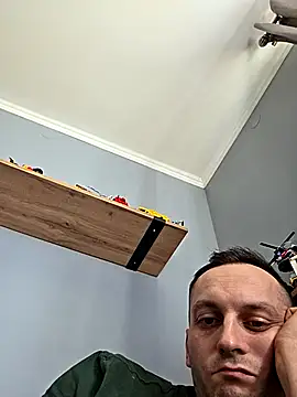 Snapshot of Kondzio chatting on April 22, 2026, 7:26 am Kondzio online show from April 22, 2026, 7:26 am
