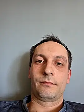 Snapshot of Kondzio chatting on April 5, 2026, 1:07 pm Kondzio online show from April 5, 2026, 1:07 pm