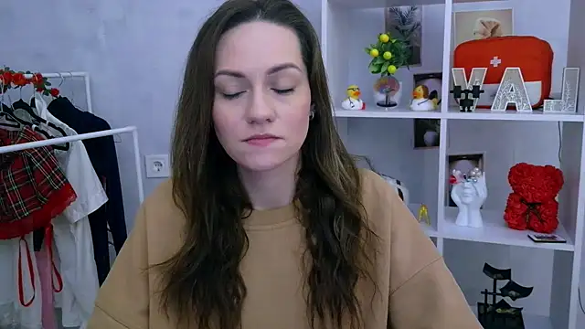 Lina Star S online show from February 6, 2026, 6:31 am