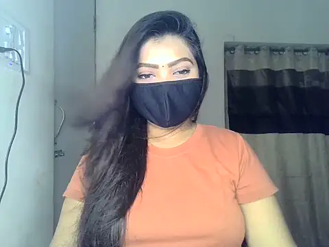 Snapshot of ishi_Beauty chatting on June 10, 2026, 5:19 am ishi Beauty online show from June 10, 2026, 5:19 am
