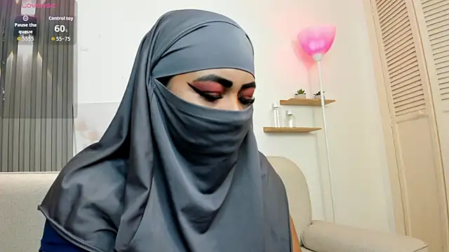 jazmin anbar online show from August 3, 2026, 10:03 pm