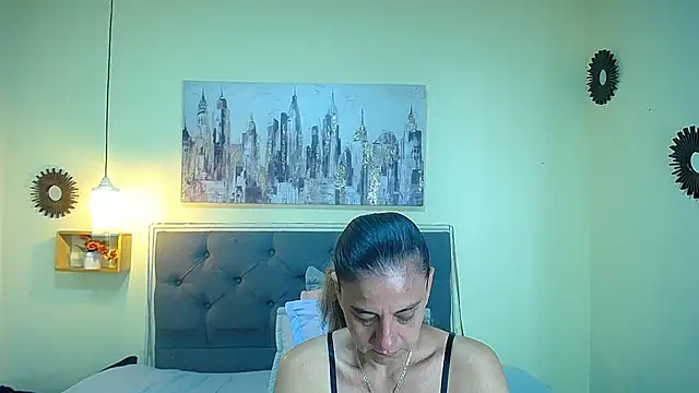 Snapshot of sasi_luna chatting on August 4, 2026, 12:10 pm sasi luna online show from August 4, 2026, 12:10 pm