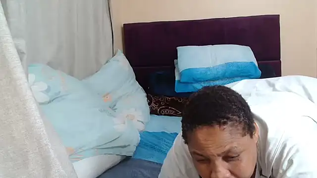 Bbw255 online show from June 19, 2026, 9:59 am