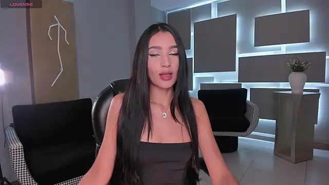 BellaCarteer  online show from October 24, 2025, 12:59 pm