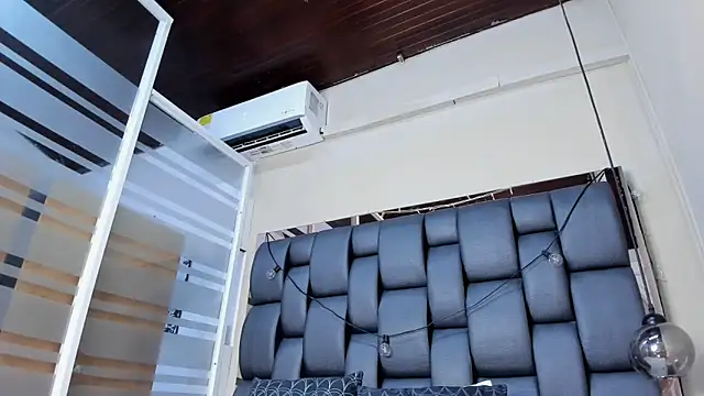 africa holmes online show from September 24, 2025, 1:46 am