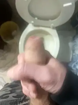 Snapshot of HoneyCoconuts chatting on December 20, 2024, 8:06 am HoneyCoconuts online show from December 20, 2024, 8:06 am