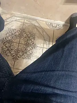 Snapshot of HoneyCoconuts chatting on March 16, 2025, 11:05 am HoneyCoconuts online show from March 16, 2025, 11:05 am