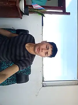 1418edwar online show from November 4, 2025, 5:39 pm