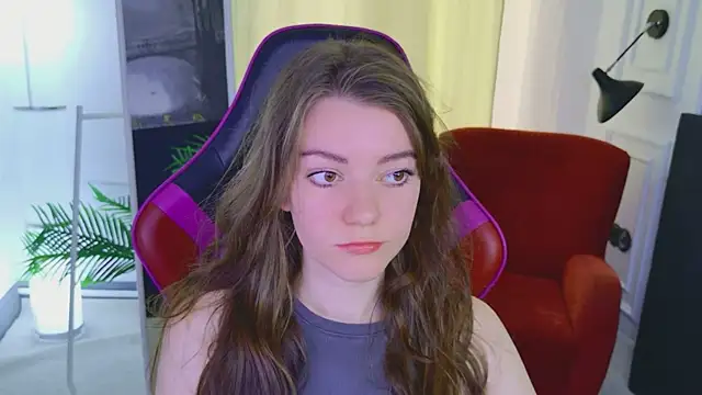 Lana  Cute  online show from July 30, 2026, 2:38 pm