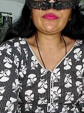 sexy bhabhi69 online show from March 17, 2026, 5:05 pm