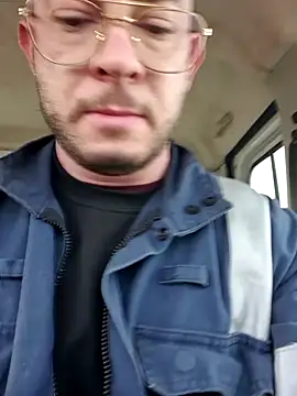 Snapshot of jourdinio13 chatting on January 23, 2025, 9:18 am jourdinio13 online show from January 23, 2025, 9:18 am