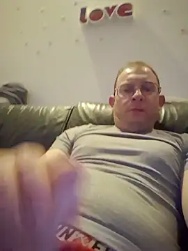 Snapshot of jourdinio13 chatting on February 10, 2026, 8:52 pm jourdinio13 online show from February 10, 2026, 8:52 pm