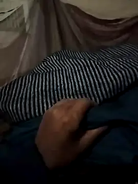 Snapshot of mith087 chatting on December 25, 2024, 3:38 pm mith087 online show from December 25, 2024, 3:38 pm