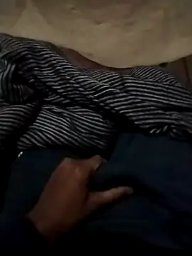 Snapshot of mith087 chatting on December 26, 2024, 3:10 pm mith087 online show from December 26, 2024, 3:10 pm