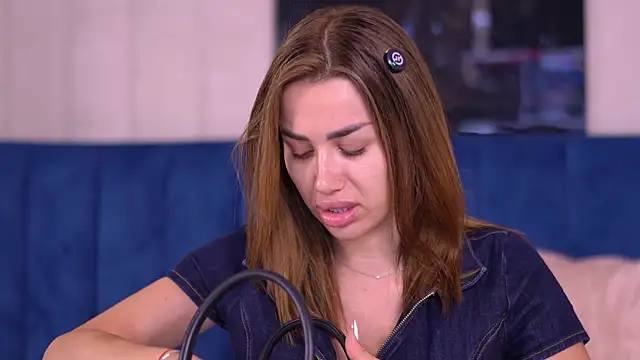 Jenna Day online show from August 3, 2026, 7:05 am