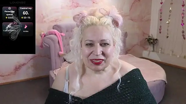 Penelope Pinky online show from April 30, 2026, 12:45 pm
