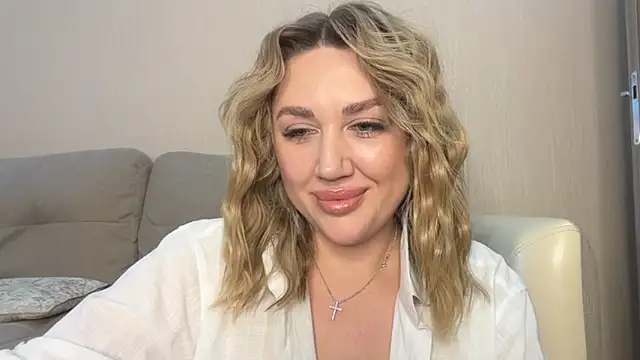 VickyLove047 online show from June 27, 2026, 8:42 am