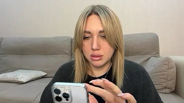 VickyLove047 online show from December 19, 2025, 7:16 pm