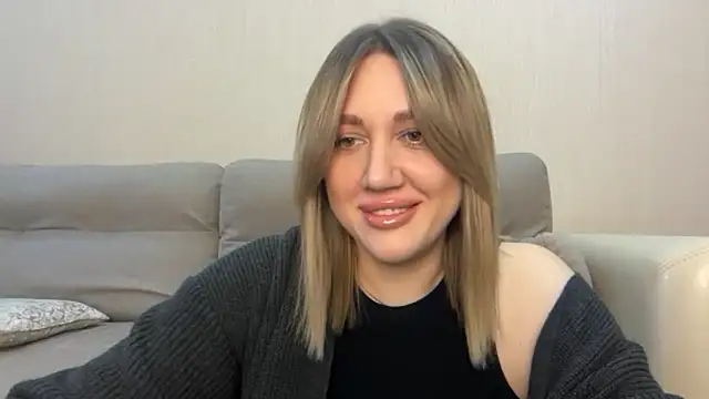 VickyLove047 online show from December 14, 2025, 6:08 am