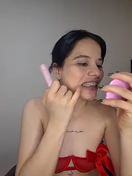 franchezkavegaaa online show from September 23, 2025, 12:23 pm