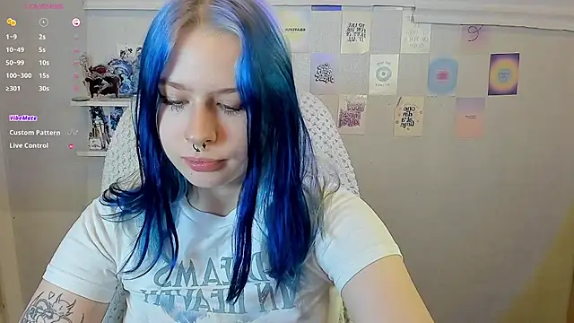 tender kiitty online show from September 25, 2025, 12:44 pm