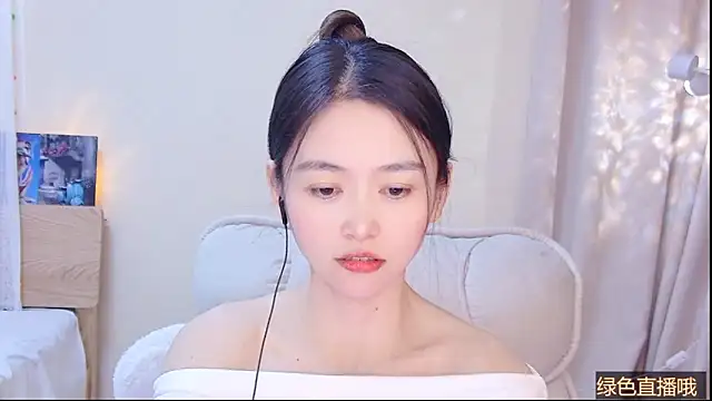 CN-Babycat online show from March 15, 2026, 4:41 am