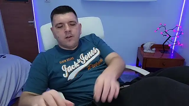 JasonJacks online show from October 8, 2025, 2:46 am