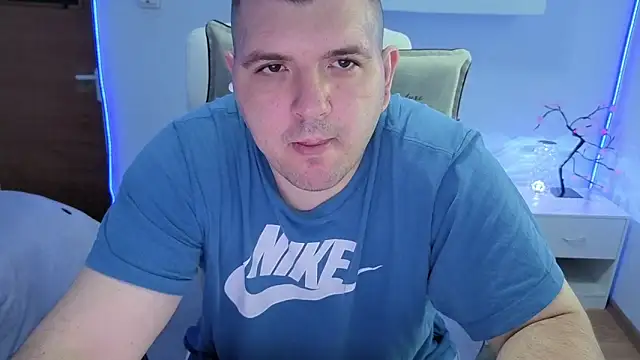 Snapshot of JasonJacks chatting on June 11, 2026, 5:15 am JasonJacks online show from June 11, 2026, 5:15 am