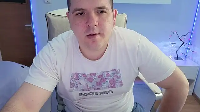 Snapshot of JasonJacks chatting on June 20, 2026, 10:09 am JasonJacks online show from June 20, 2026, 10:09 am
