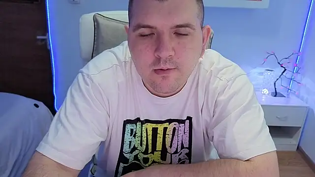 Snapshot of JasonJacks chatting on June 14, 2026, 4:14 am JasonJacks online show from June 14, 2026, 4:14 am