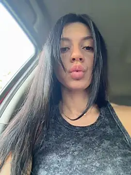 JulliaVegas online show from July 22, 2026, 2:02 am