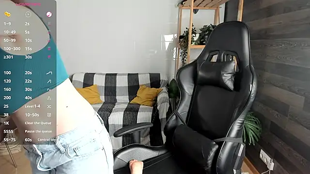 DarkErica online show from February 24, 2026, 1:12 pm