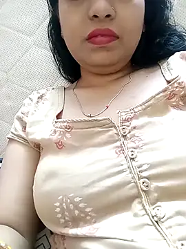 sunita-doll online show from September 12, 2025, 2:01 am