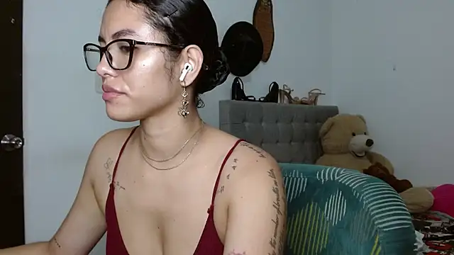 Snapshot of Sexy_Lia_ chatting on June 24, 2026, 1:10 pm Sexy Lia online show from June 24, 2026, 1:10 pm