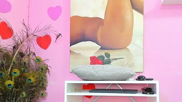 miss--flora online show from March 9, 2025, 4:22 pm