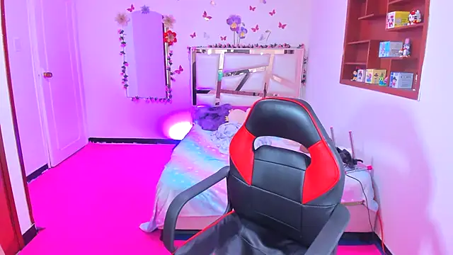 Snapshot of perlabeautiful chatting on March 14, 2026, 12:16 am perlabeautiful online show from March 14, 2026, 12:16 am