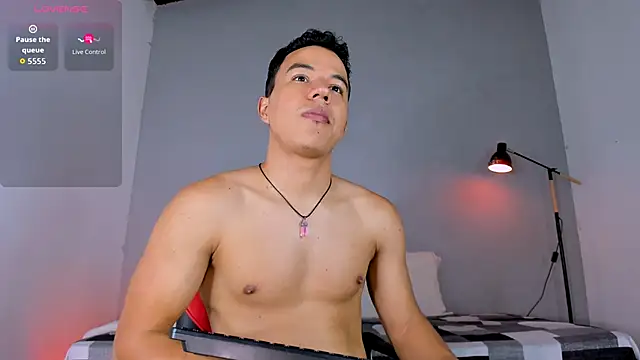 lucas wellx online show from October 30, 2025, 12:09 am