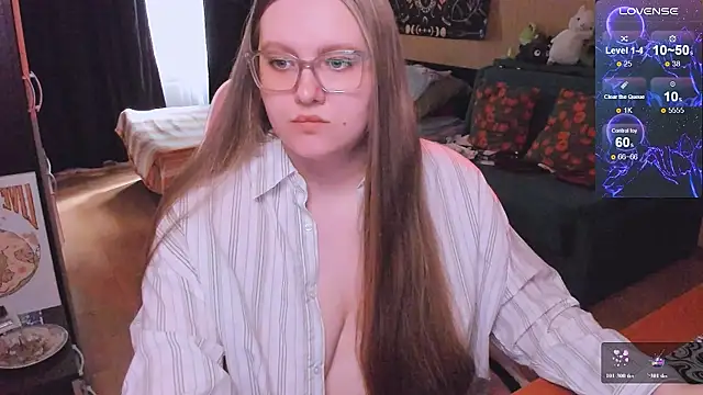 Alice Dreamgirl  online show from July 3, 2026, 12:22 pm