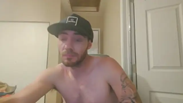 Huntzg23 online show from July 30, 2026, 5:06 am