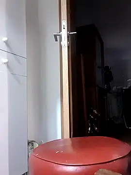 priscilla420 online show from October 15, 2025, 6:05 pm