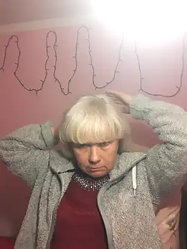 sakura blonde online show from March 7, 2026, 8:03 pm