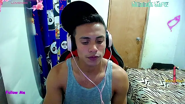 Snapshot of Willy_Mate chatting on January 2, 2025, 5:03 am Willy Mate online show from January 2, 2025, 5:03 am