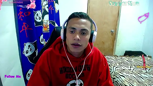 Snapshot of Willy_Mate chatting on January 4, 2025, 5:58 am Willy Mate online show from January 4, 2025, 5:58 am