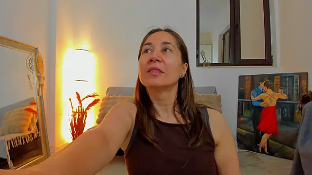 Julya Anna online show from July 13, 2026, 5:07 am